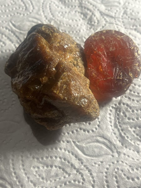 2 LUMPS VINTAGE KAURI GUM TOTAL WEIGHT 76gms Carousel 1