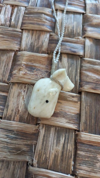 Genuine whalebone carving- three dimensional spermwhale from a 1975 stranding Carousel 2