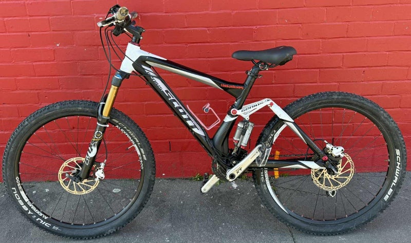 SCOTT GENIUS 40 FULL SUSPENSION MTB Carousel 1