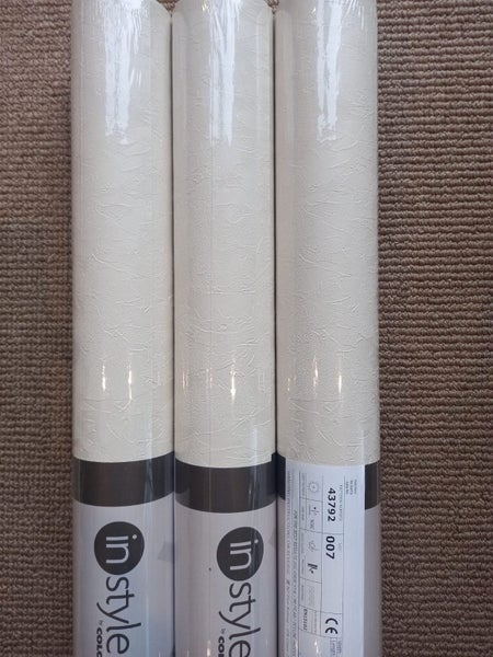 Wallpaper. Ridged Surface Texture - Pale Grey/Beige. #43792 Lot 007. PTP Carousel 1