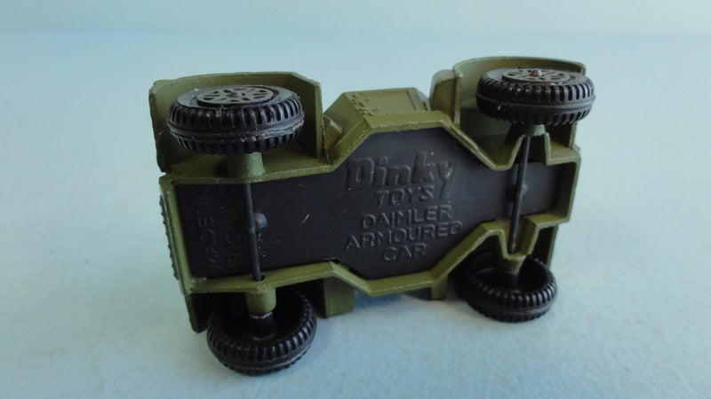 #20 Dinky Toys Army 676 Daimler Armoured Car ~ Late Issue Carousel 5