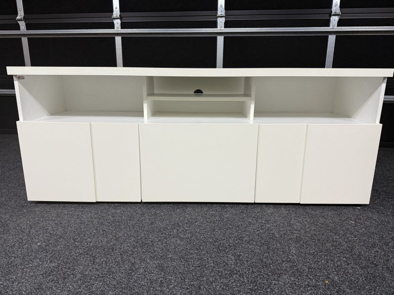 Italian TV cabinet Carousel 1