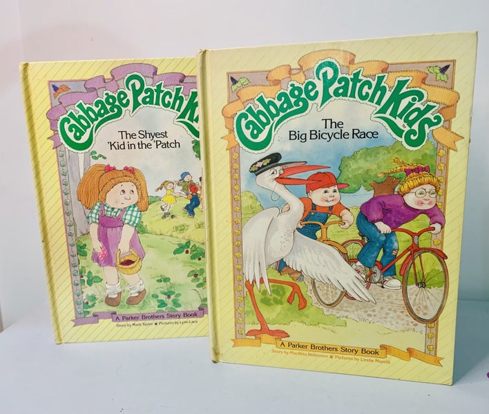 Cabbage Patch Kids Vintage Books Carousel 1