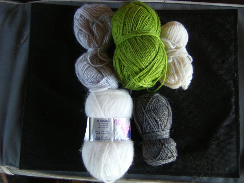 Knitting wool mix 160gm ref ; MIA7 Carousel 1