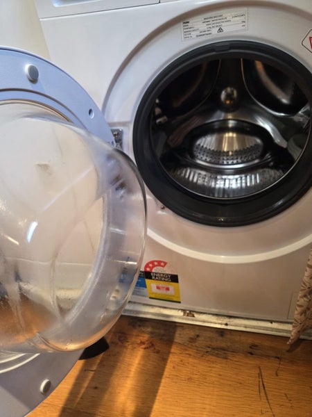 Haier 8.5kg washing machine and 8kg dryer stackable63616359832065114