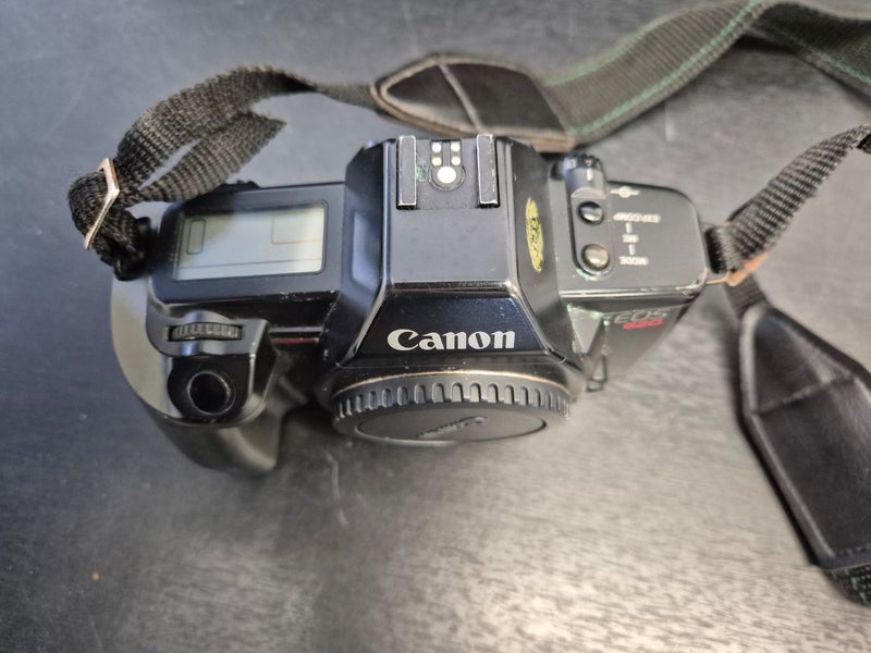 Canon EOS 620 Carousel 1