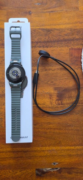 Samsung Galaxy Watch7 Carousel 2