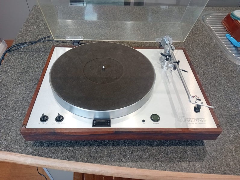 Luxman PD277 Carousel 1