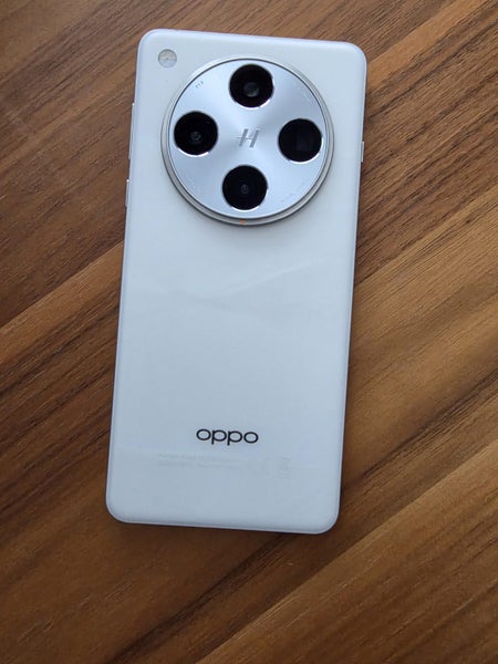 Oppo X8 Pro Carousel 1