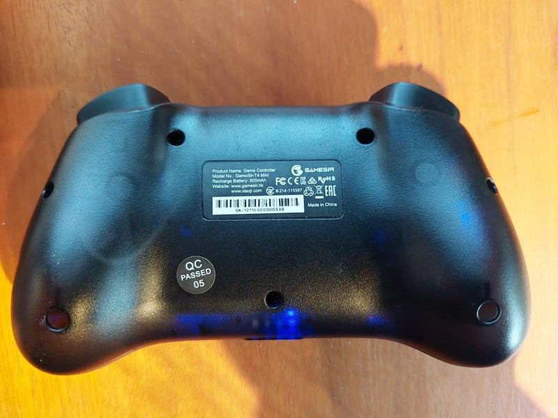 GameSir T4 Mini Wireless Controller - As New - For Switch/PC/Mobile Carousel 2