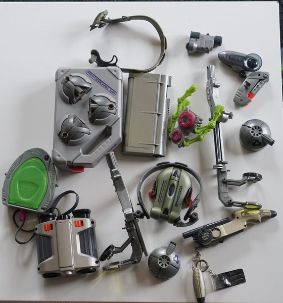 Spy Gear Toys Bundle – Tracker, Gadgets, Motion Sensors & More (Wild Planet) Carousel 1
