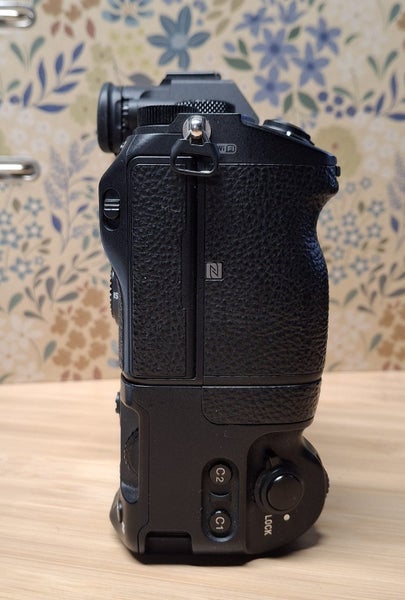 Sony Alpha 7 III Camera + Battery Grip + Batteries & Charger63616363827714113