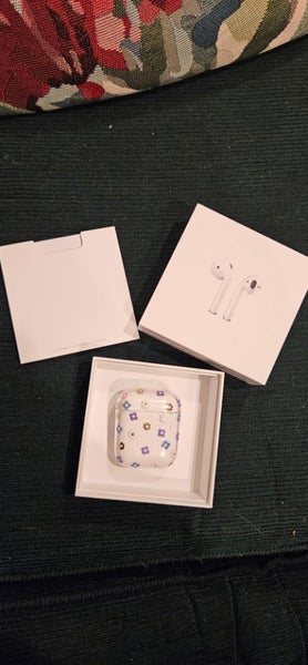 Generation 1 airpods Carousel 1