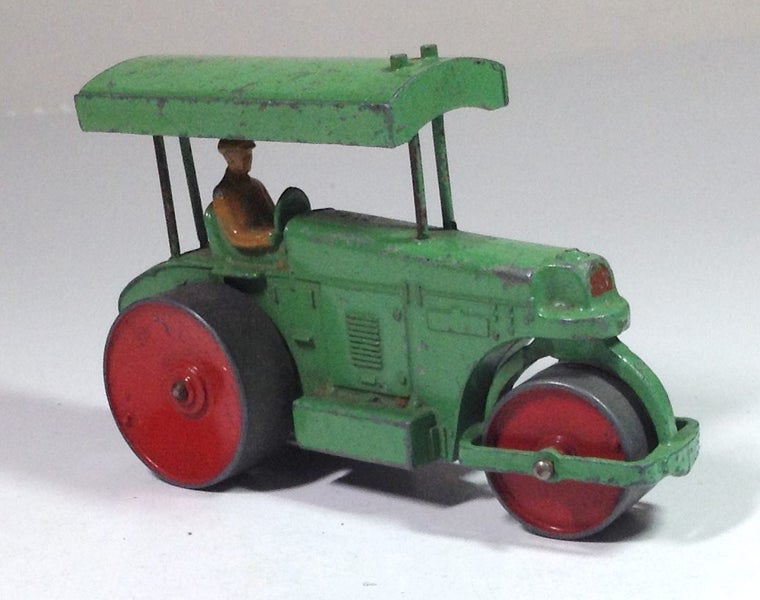 Dinky 251 Aveling Barford Roller Carousel 1