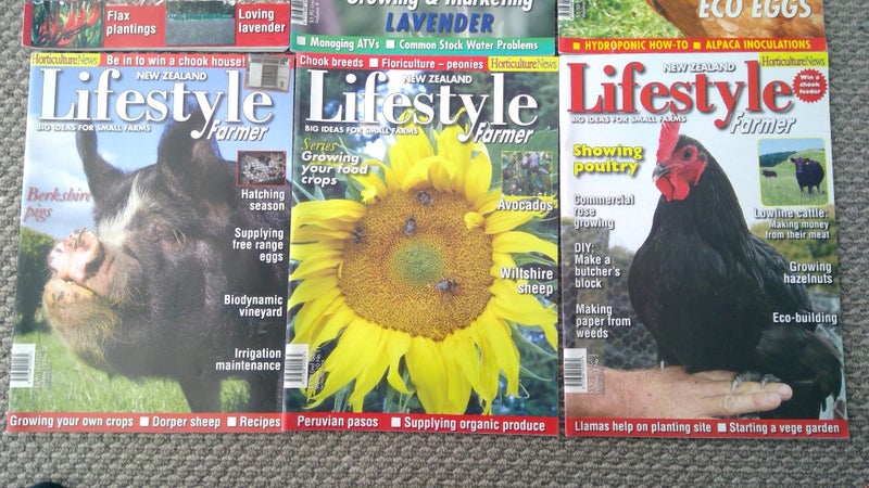 Lifestyle Farmer magazines x 6 Carousel 3