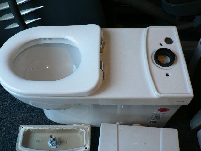 Toilet- Brand new Johnson Suisse Dux. Carousel 2
