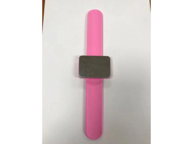 Magnetic Wrist Sewing Pincushion Magnetic Pin Cushion For Sewing Magnetic Pin Carousel 1