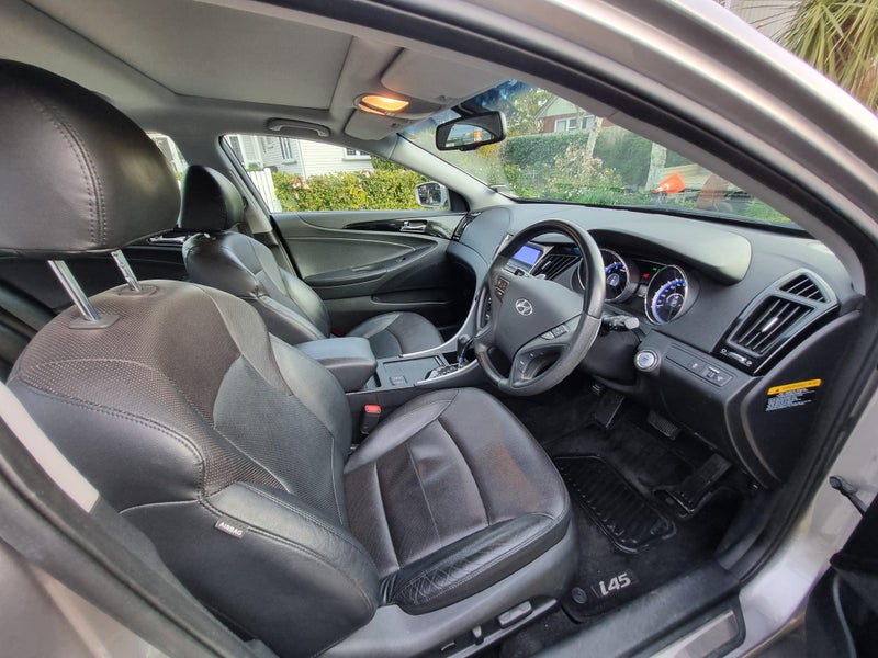 2012 Hyundai i45 Elite63613211651586114