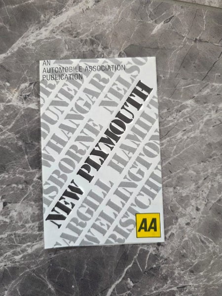 Vintage 1980s AA Automobile Association Map of New Plymouth City - 2nd Ed 1988 Carousel 1