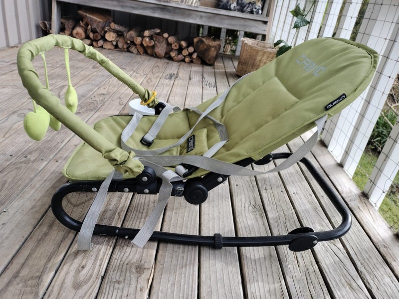 Bouncinette with mobile Carousel 1