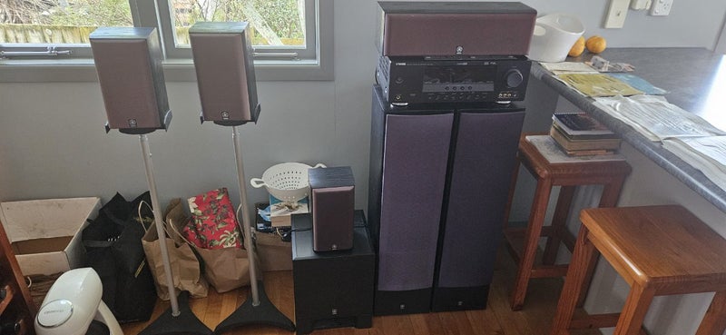 Yamaha stereo system Carousel 2