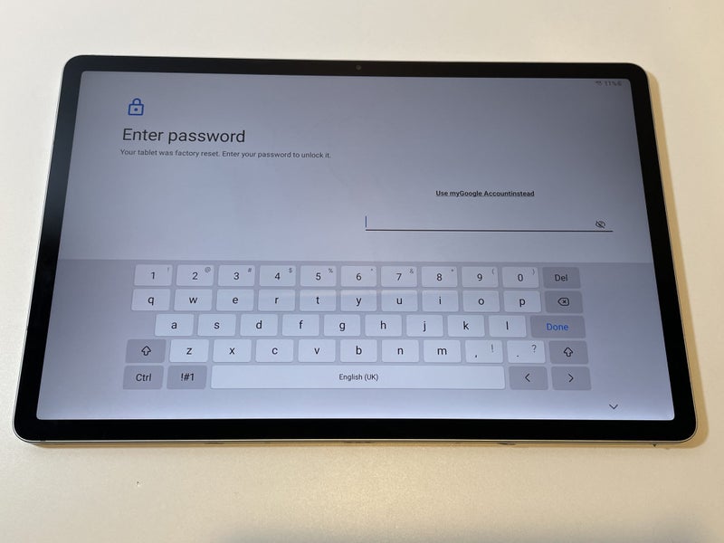 Samsung Galaxy Tab S7 FE (damaged) Carousel 1