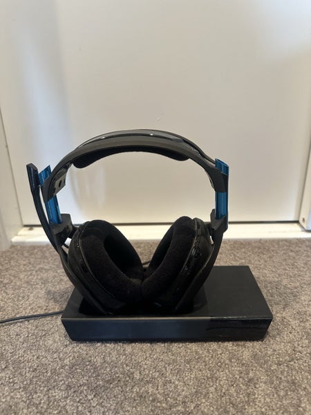 Gaming headset Carousel 1