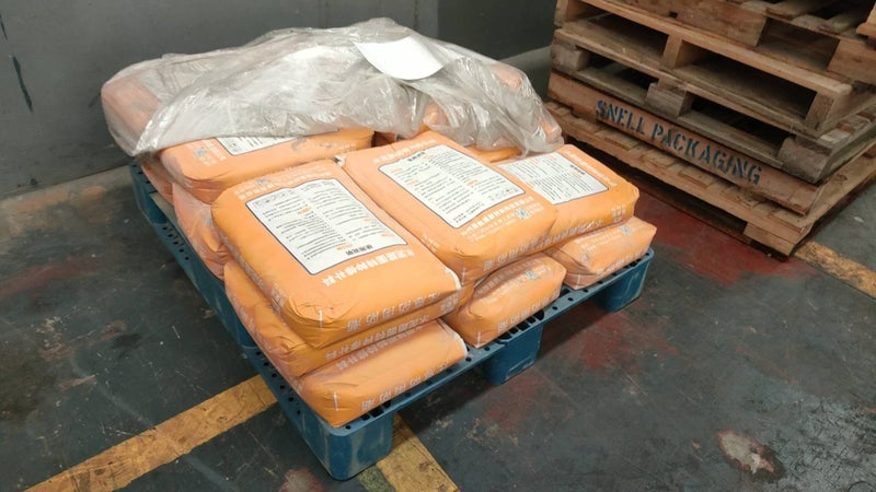 Rapid-setting concrete floor repair mix --25KG pack in Wellsford Carousel 1