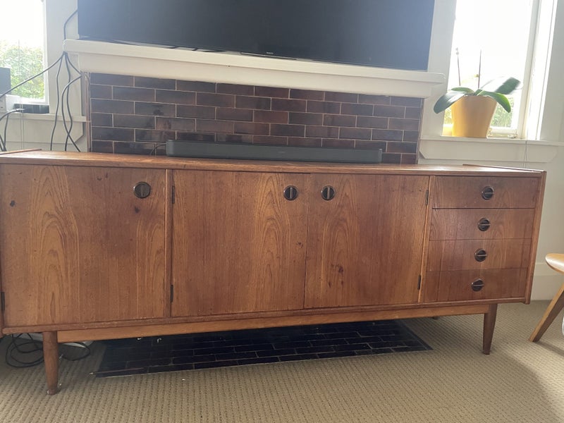 Parker Nordic sideboard Carousel 2