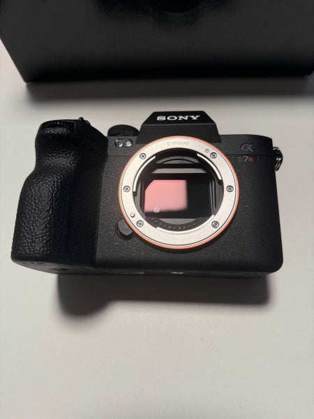 Sony A7R V Body Only63616501956609111