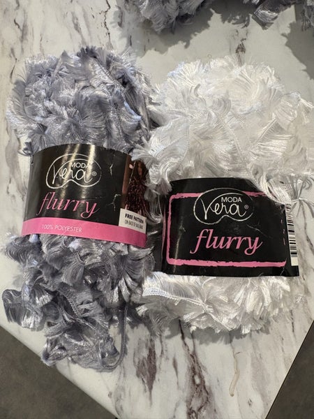 Vera Moda Flurry knitting yarn Carousel 1