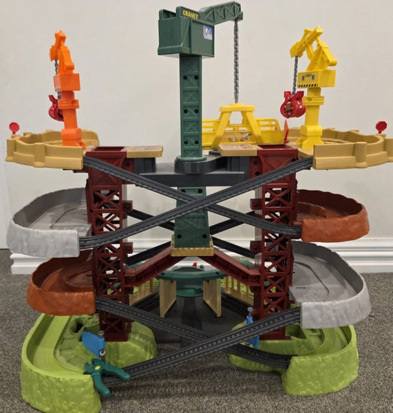 Thomas train super tower set rrp $300 Carousel 3