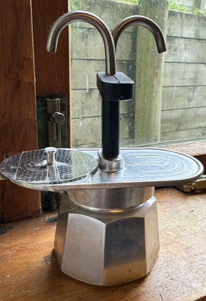 Rare Vintage Bialetti Dual-Spout Moka Express (Model 051) Carousel 1