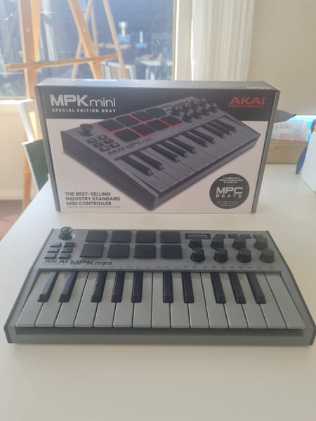 Akai Professional MPK mini MK3 Special Edition Grey — Barely Used Carousel 1