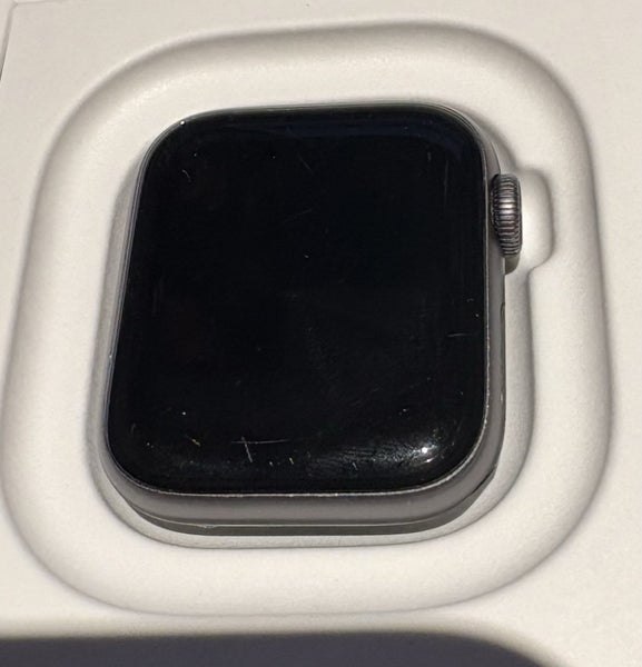 Apple Watch 40mm series 4 Carousel 1