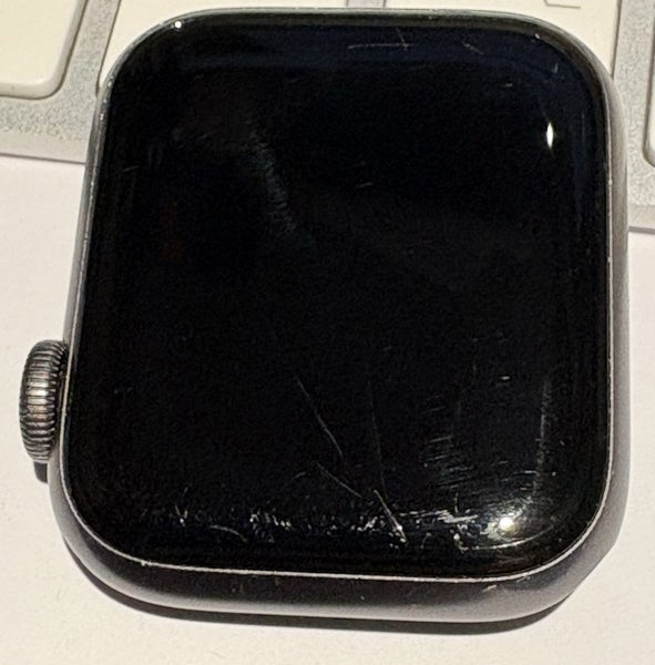 Apple Watch 40mm series 4 Carousel 2