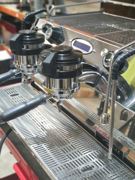 La Marzocco Strada EE 2 group Carousel 2
