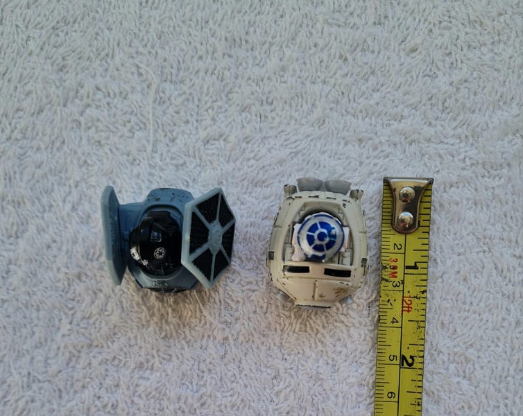Starwars hotwheels starships select series mattel 2018 Darth Vader & R2D2 Carousel 1