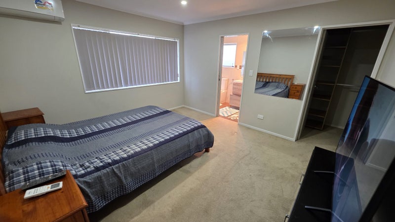 Papatoetoe, 5 bedrooms64357636730627112