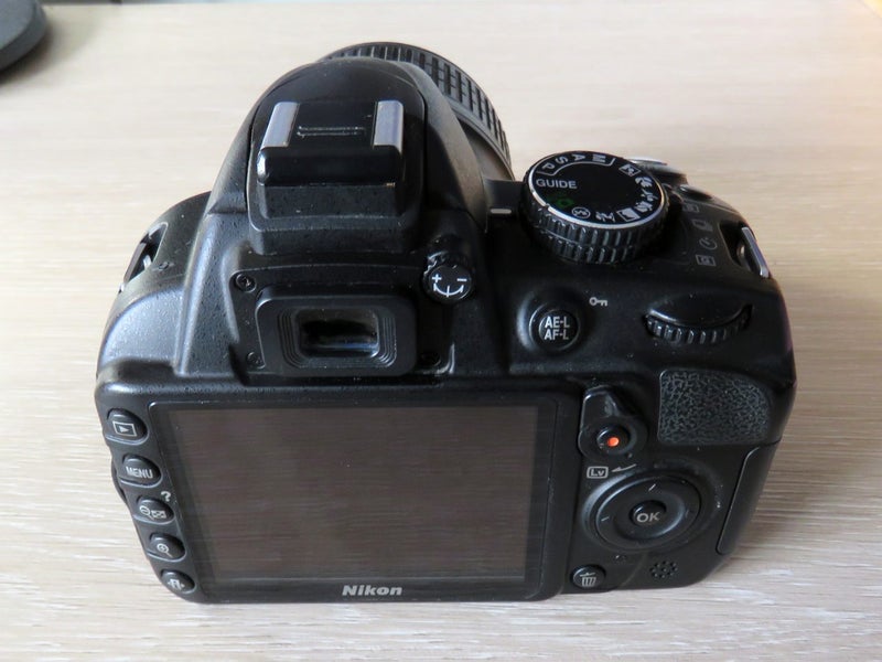 Nikon D3100 DSLR Camera Low Shutter Count63616507947395114
