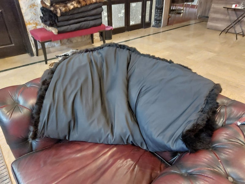 Newly Crafted Single Black Real NZ Possum Full Fur Throw - No Reserve! - B6517 Carousel 7