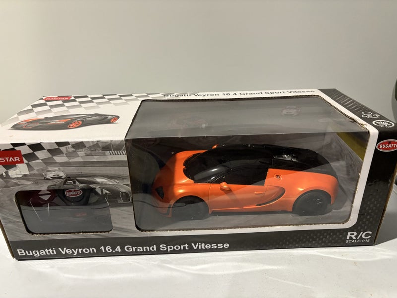 Rastar 43900o 1/18 Bugatti Veyron 16.4 Grand Sport Vitesse 2014 Model Car Carousel 1
