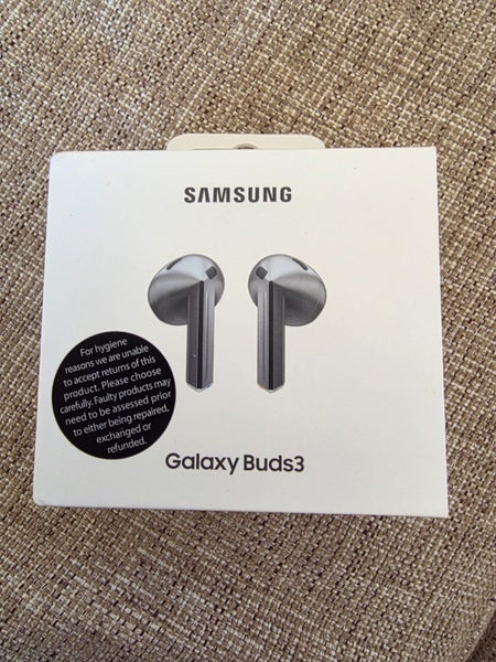 Samsung Galaxy Z Fold 6 Navy 512GB (Under Warranty) + Galaxy Buds 363617768972290114
