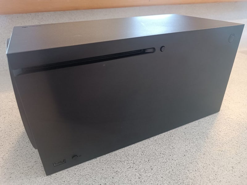 Xbox Series X with extras included63616509467393113