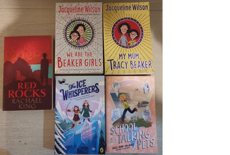 Books (D) Carousel 1