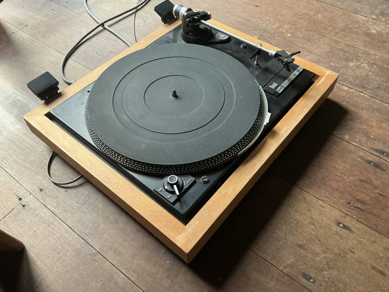 Dual Turntable63616509889539111
