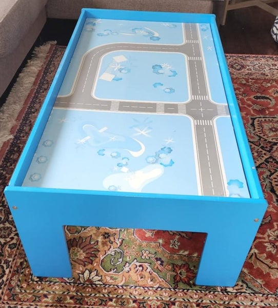 Child's Play Table Carousel 1