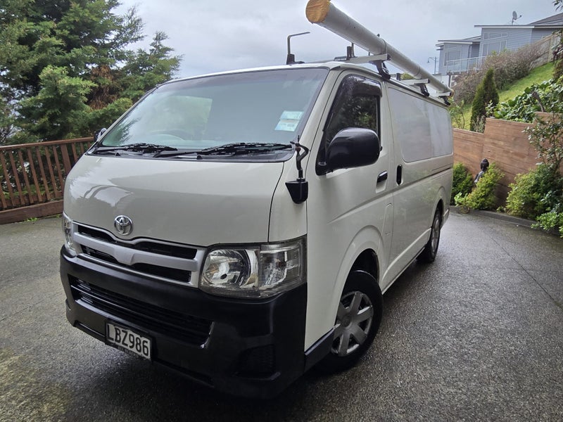 2012 Toyota Hiace Regius Ace63613213601539111