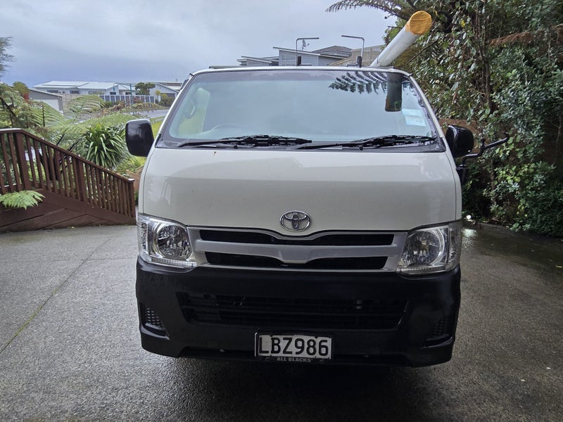 2012 Toyota Hiace Regius Ace63613213601539113