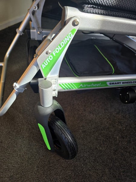 New ELECTRIC WHEELCHAIR Carousel 2